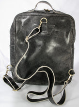 Load image into Gallery viewer, Tom - Pedal People