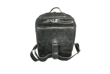 Load image into Gallery viewer, Tom - Pedal People